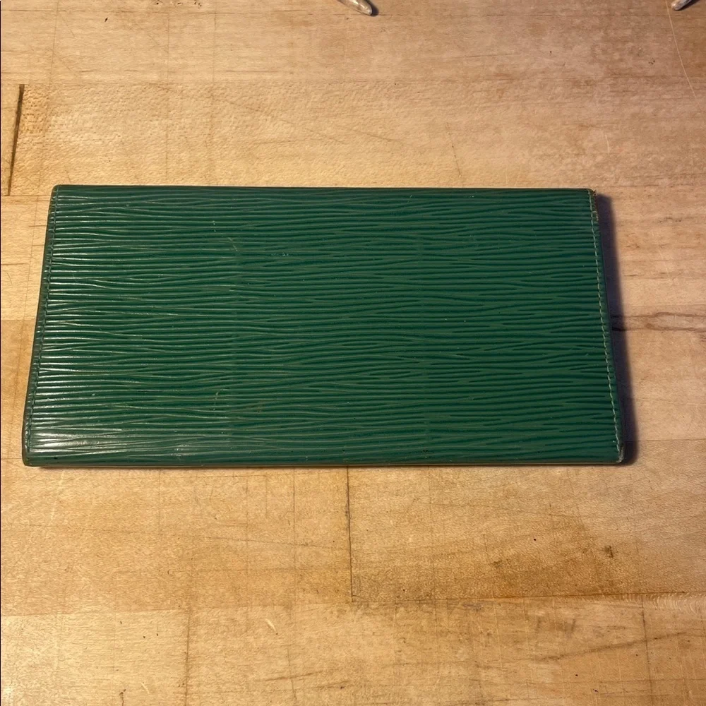 Louis Vuitton Green Epi Leather Long Wallet